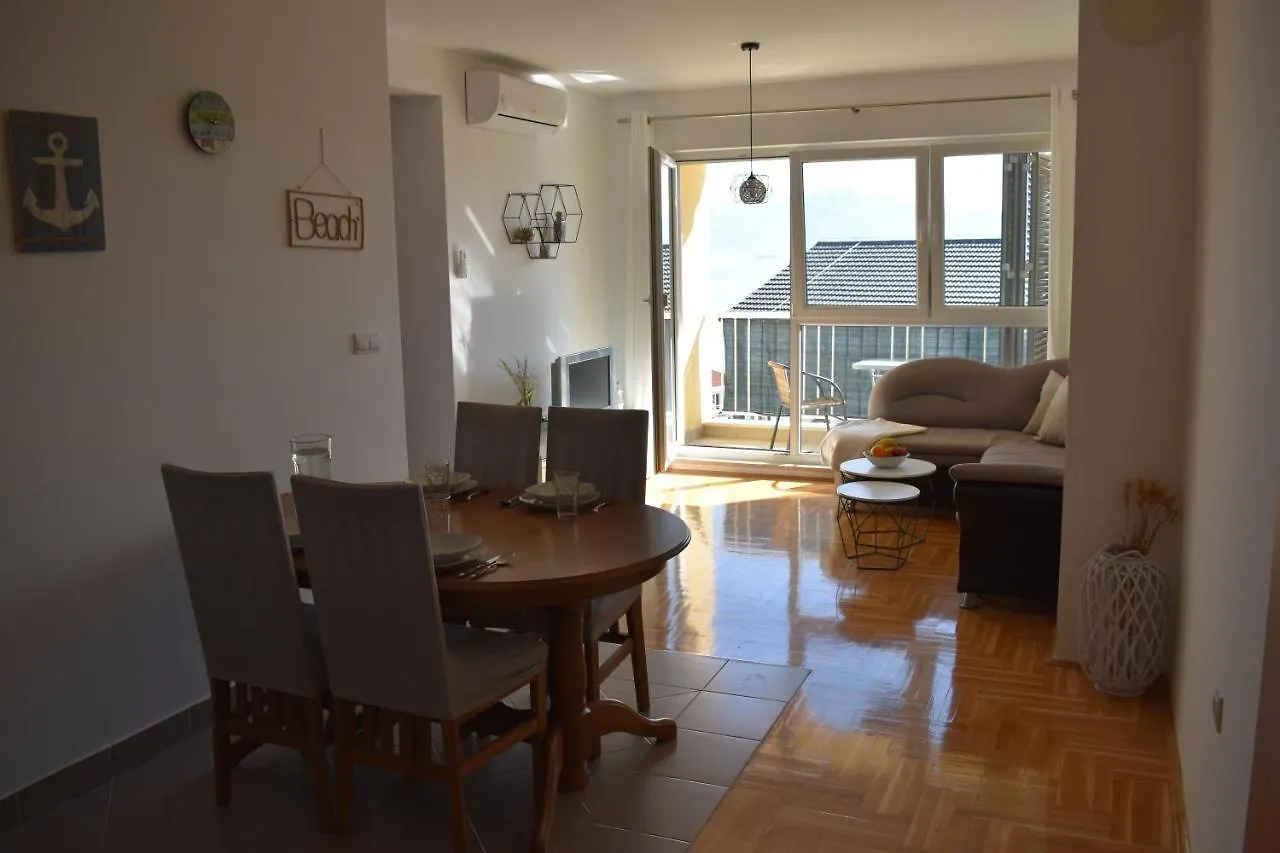 Apartment Lofos Trogir