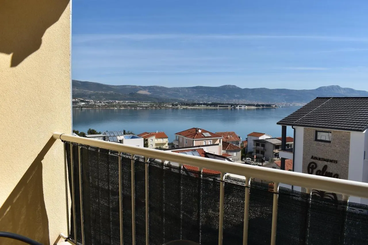 Apartment Lofos Trogir 0*,  Hırvatistan
